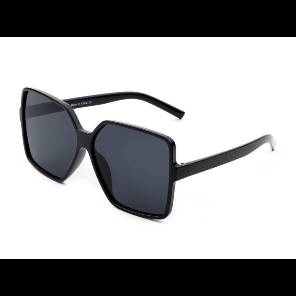 Black Square Oversized Sunglasses